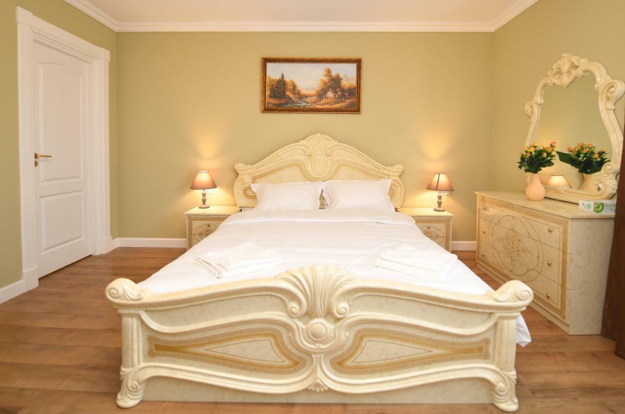 Absolut Residence Хацег Екстер'єр фото