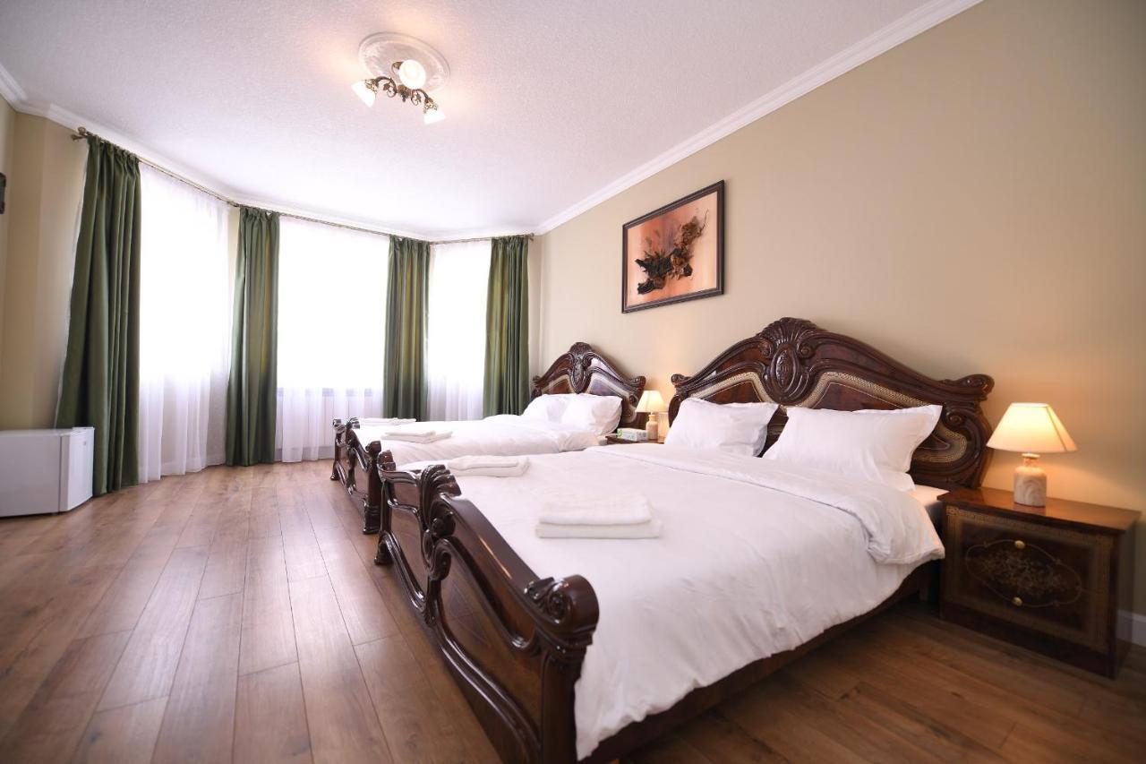 Absolut Residence Хацег Екстер'єр фото